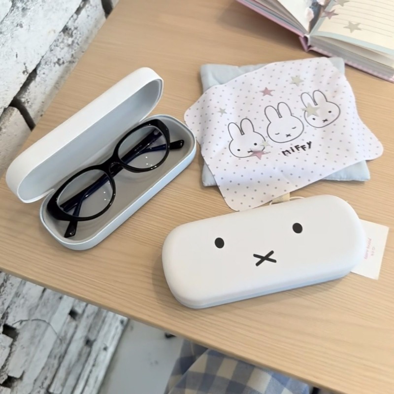 Cartoon Miffy Rabbit Sweet and - đánh giá và giá Airtag Holder Case